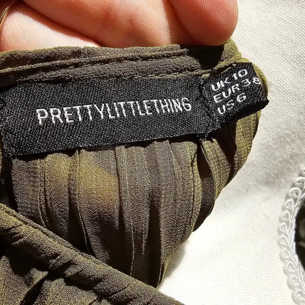 PrettyLittleThing Olive Green Crinkle Crepe Tie Front Top Size 6 Y2K Cottagecore - Picture 5 of 10